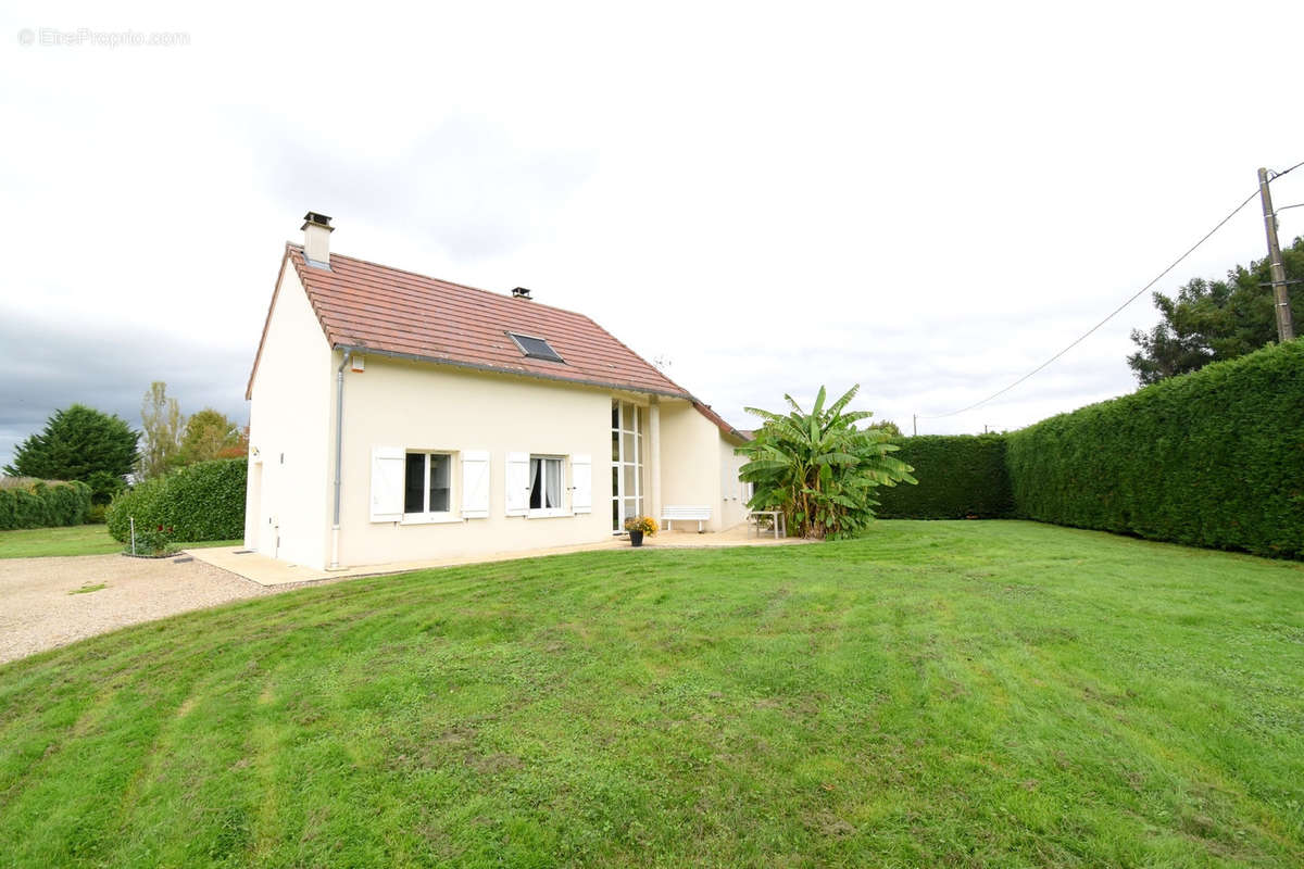 Maison à MOULINS