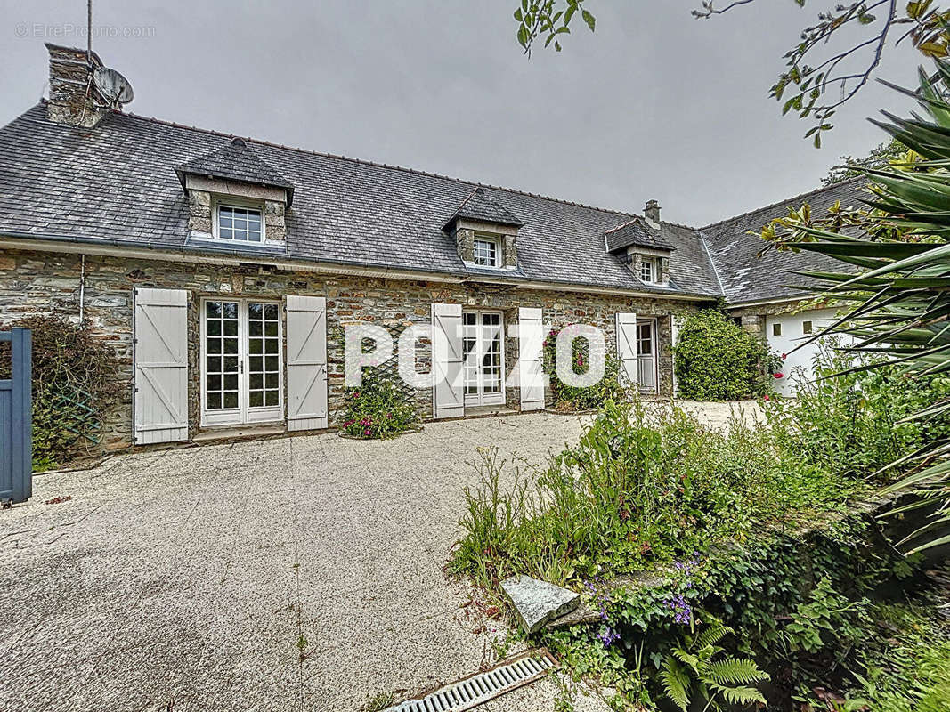 Maison à SAINT-GERMAIN-LE-GAILLARD