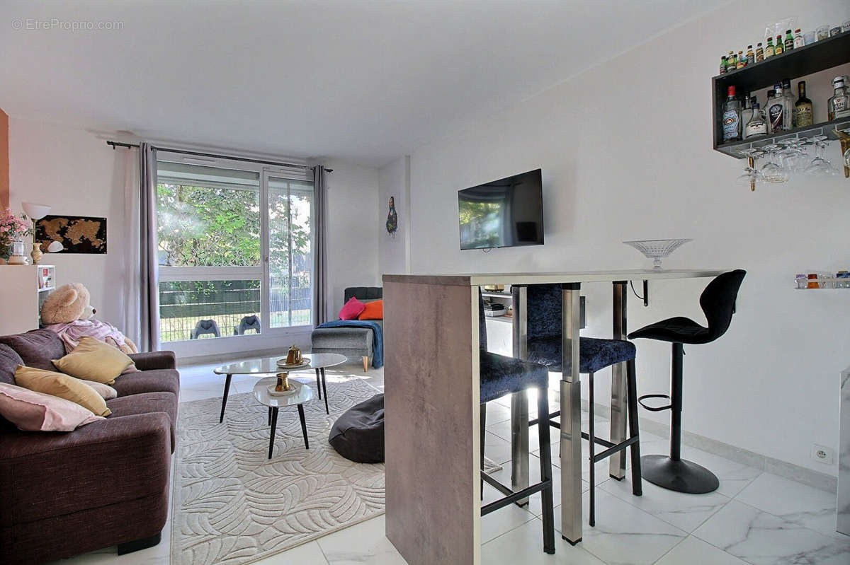 Appartement à ASNIERES-SUR-SEINE