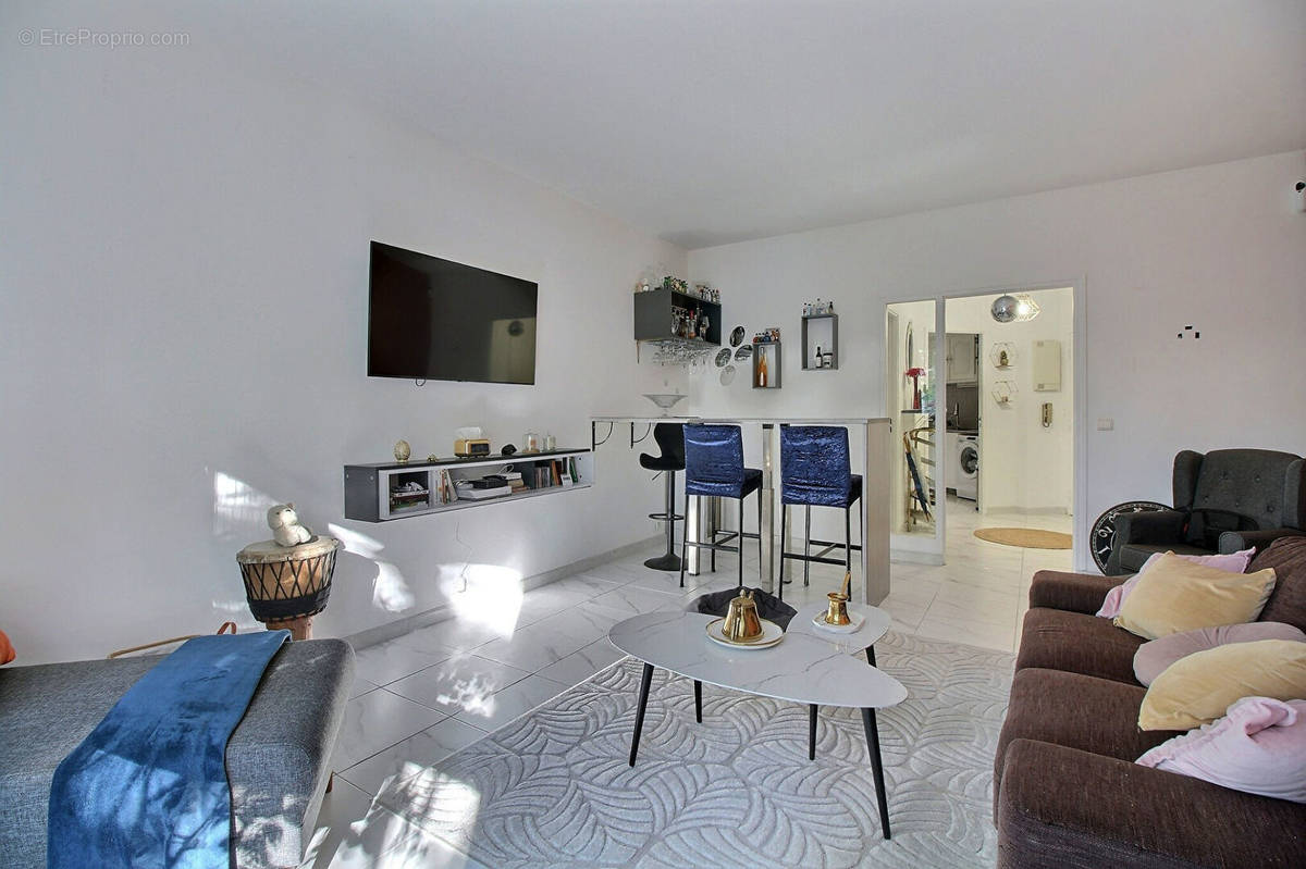 Appartement à ASNIERES-SUR-SEINE