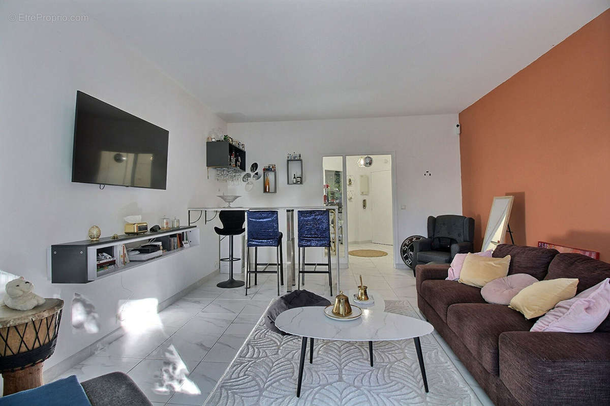 Appartement à ASNIERES-SUR-SEINE