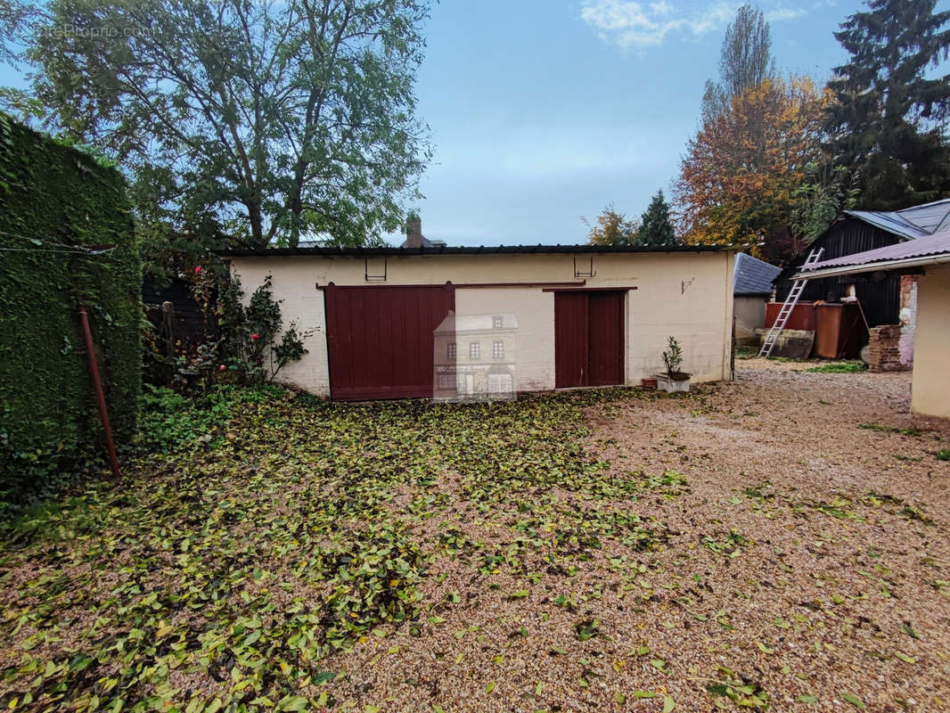 Maison à BERNAY