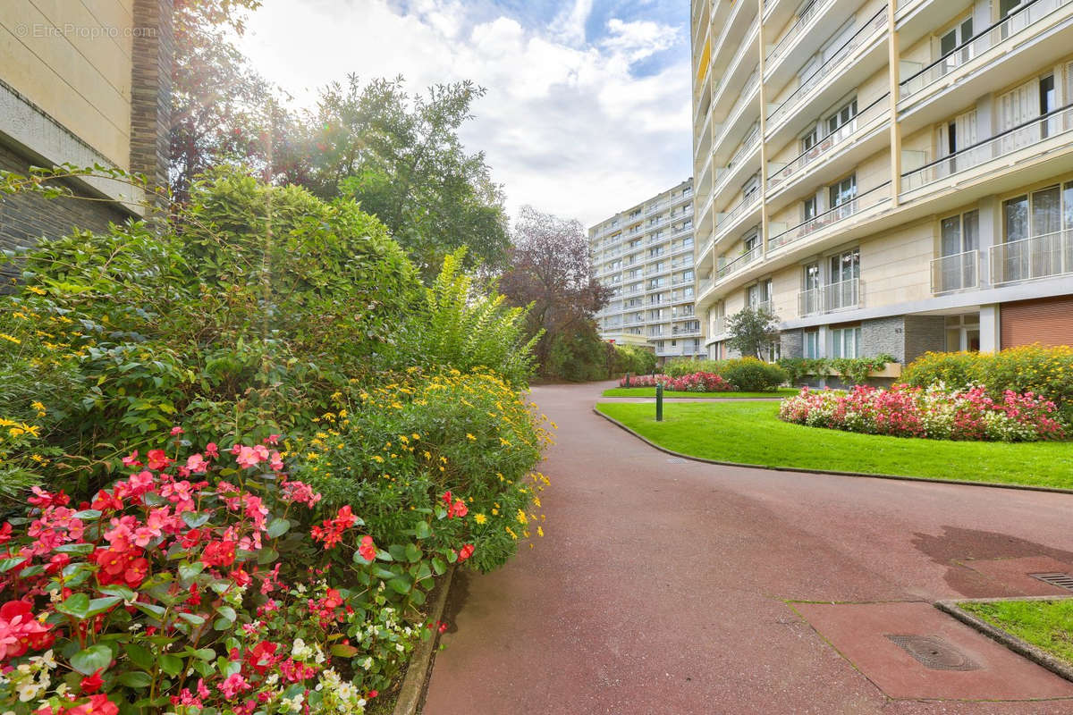 Appartement à PARIS-12E