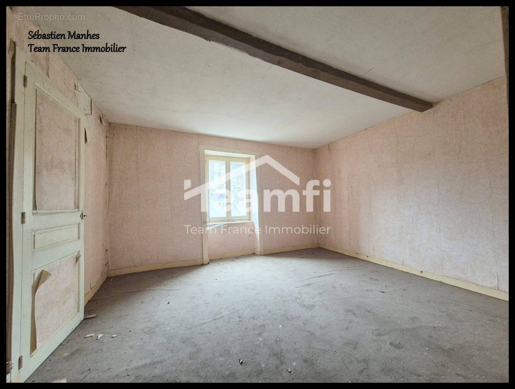 Appartement à THIERS