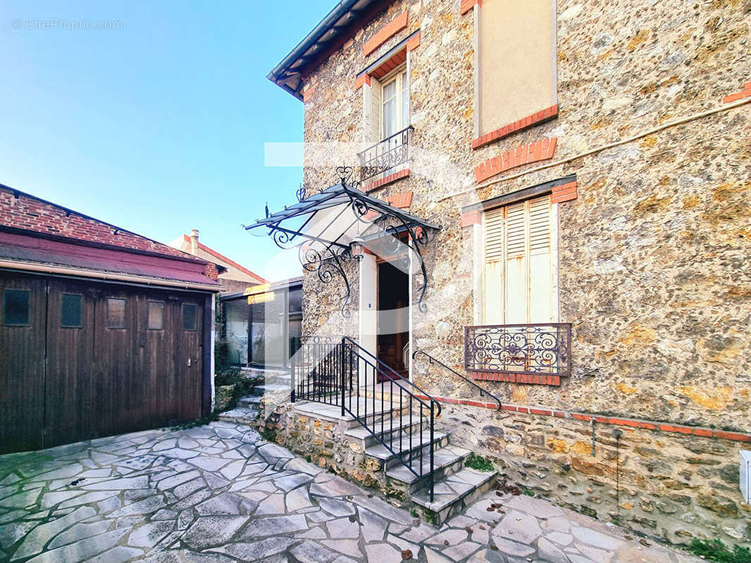 Maison à EPINAY-SUR-SEINE