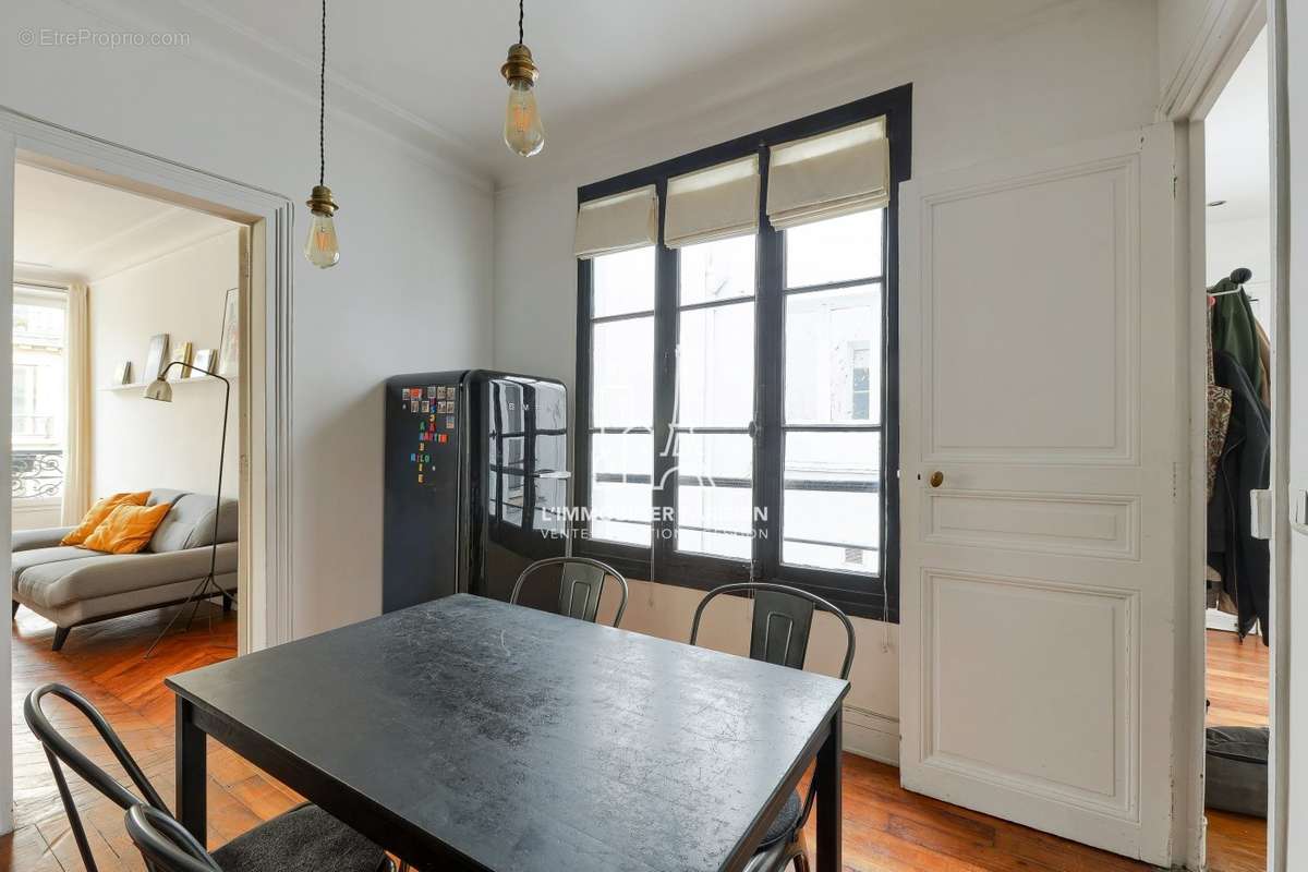 Appartement à PARIS-10E