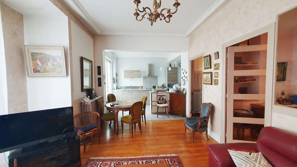 Appartement à VICHY