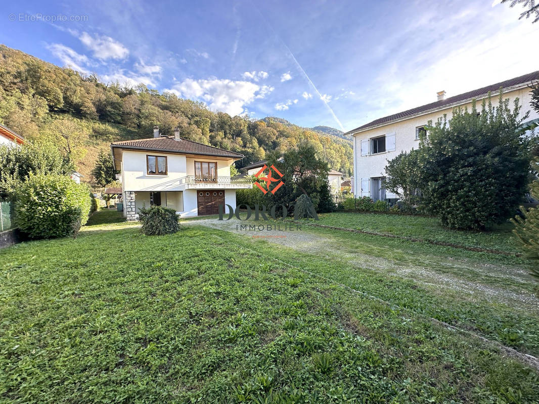 Maison à LE VERSOUD