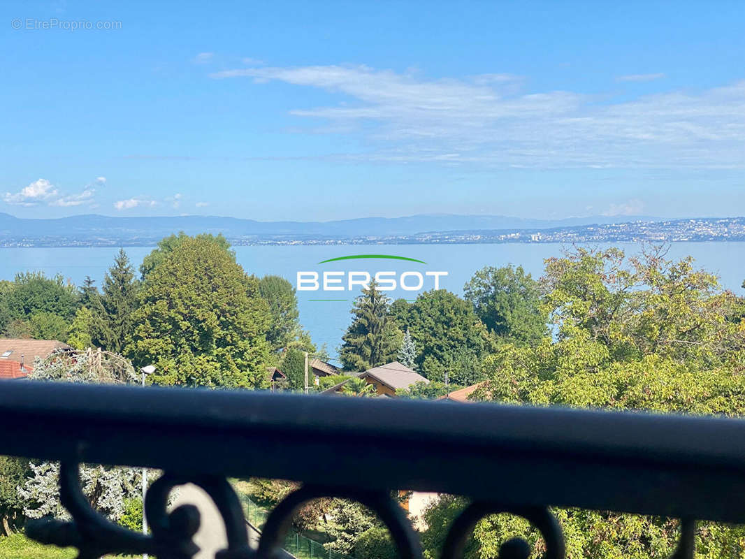 Appartement à EVIAN-LES-BAINS