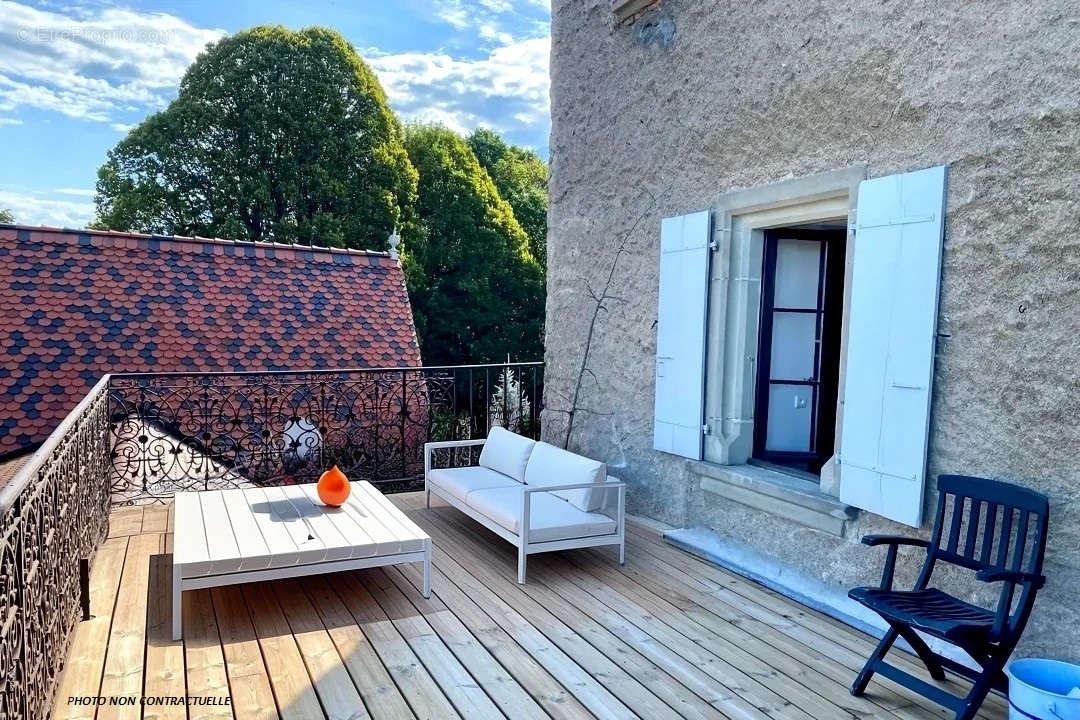 Appartement à EVIAN-LES-BAINS