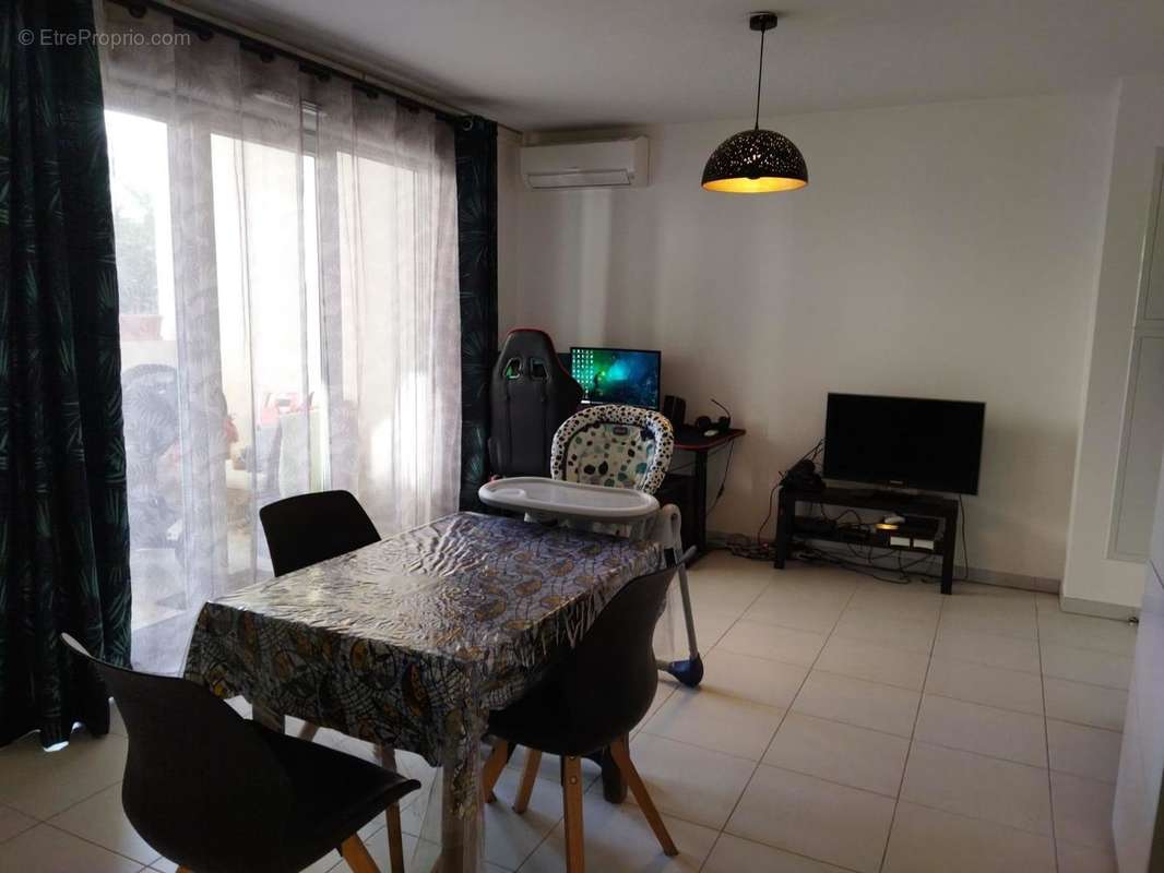 Appartement à CASTELNAU-LE-LEZ