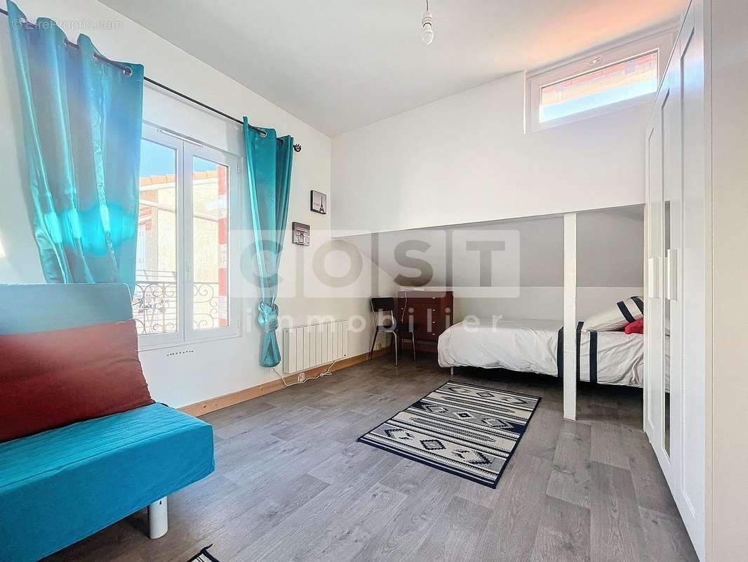 Appartement à COLOMBES