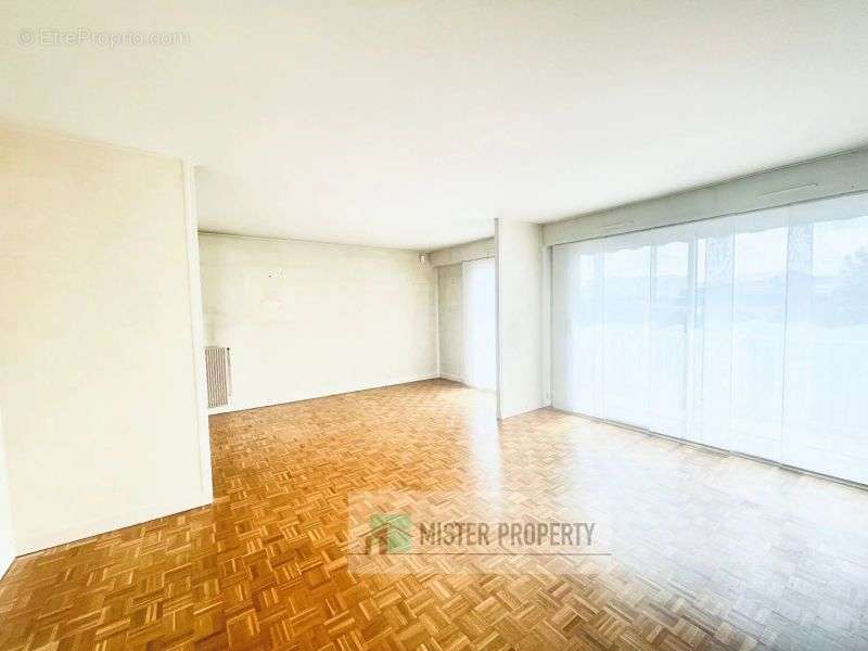 Appartement à RUEIL-MALMAISON