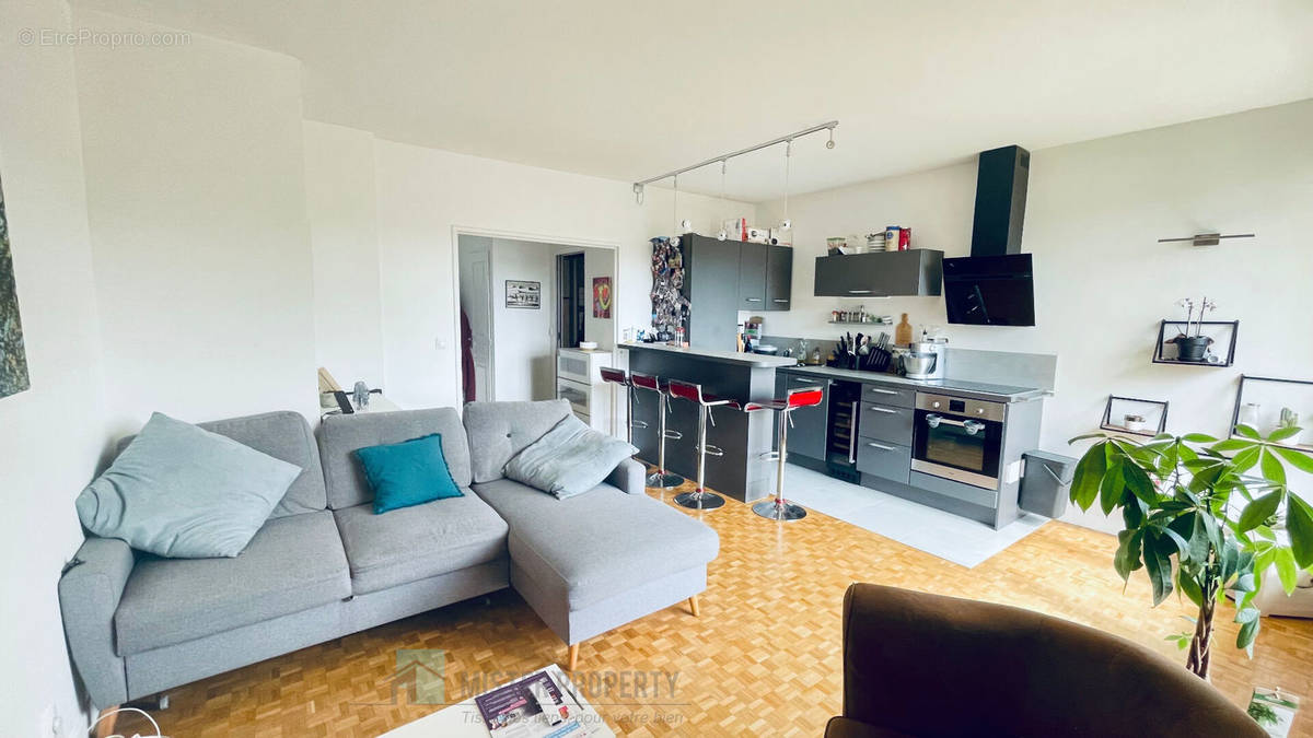 Appartement à RUEIL-MALMAISON