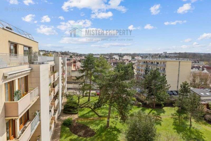 Appartement à RUEIL-MALMAISON