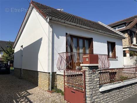 Maison à CAEN