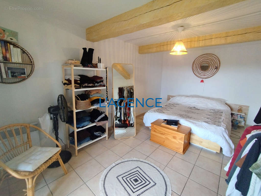 Appartement à HYERES