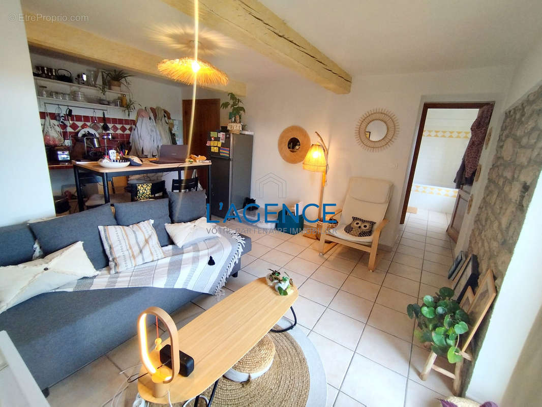 Appartement à HYERES