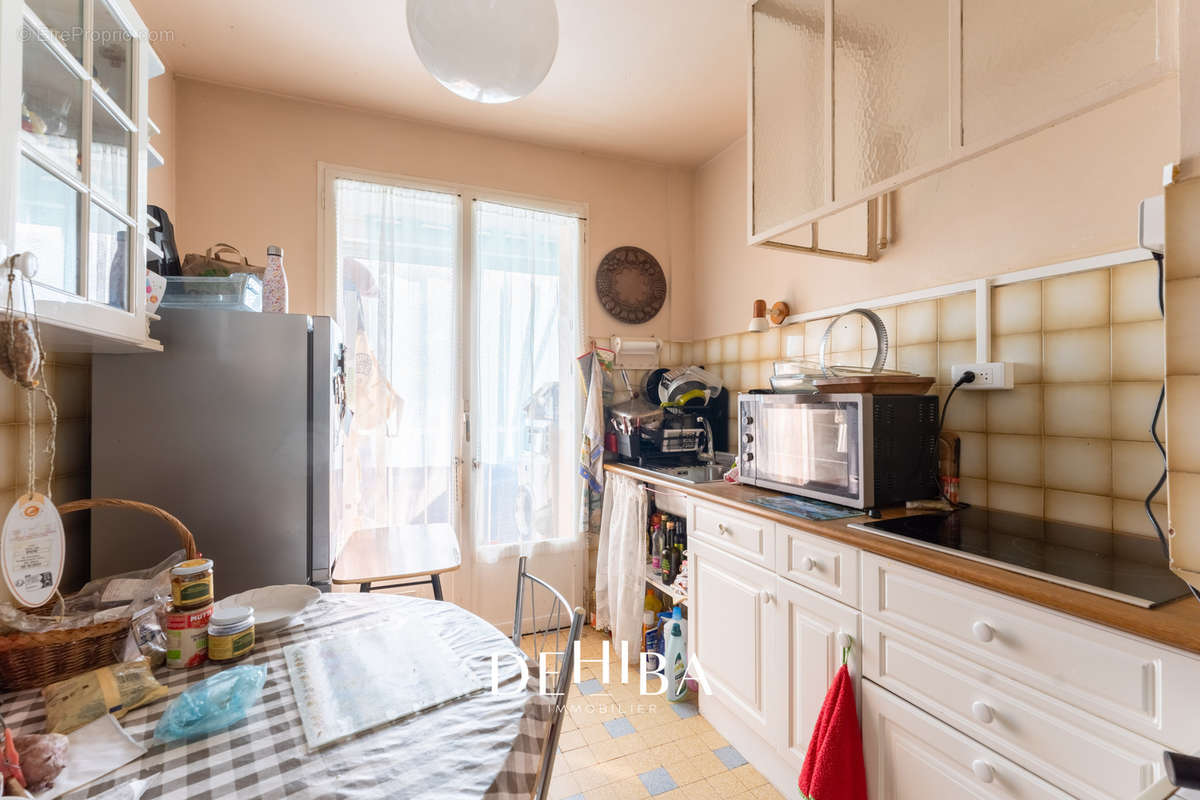 Appartement à MARSEILLE-8E