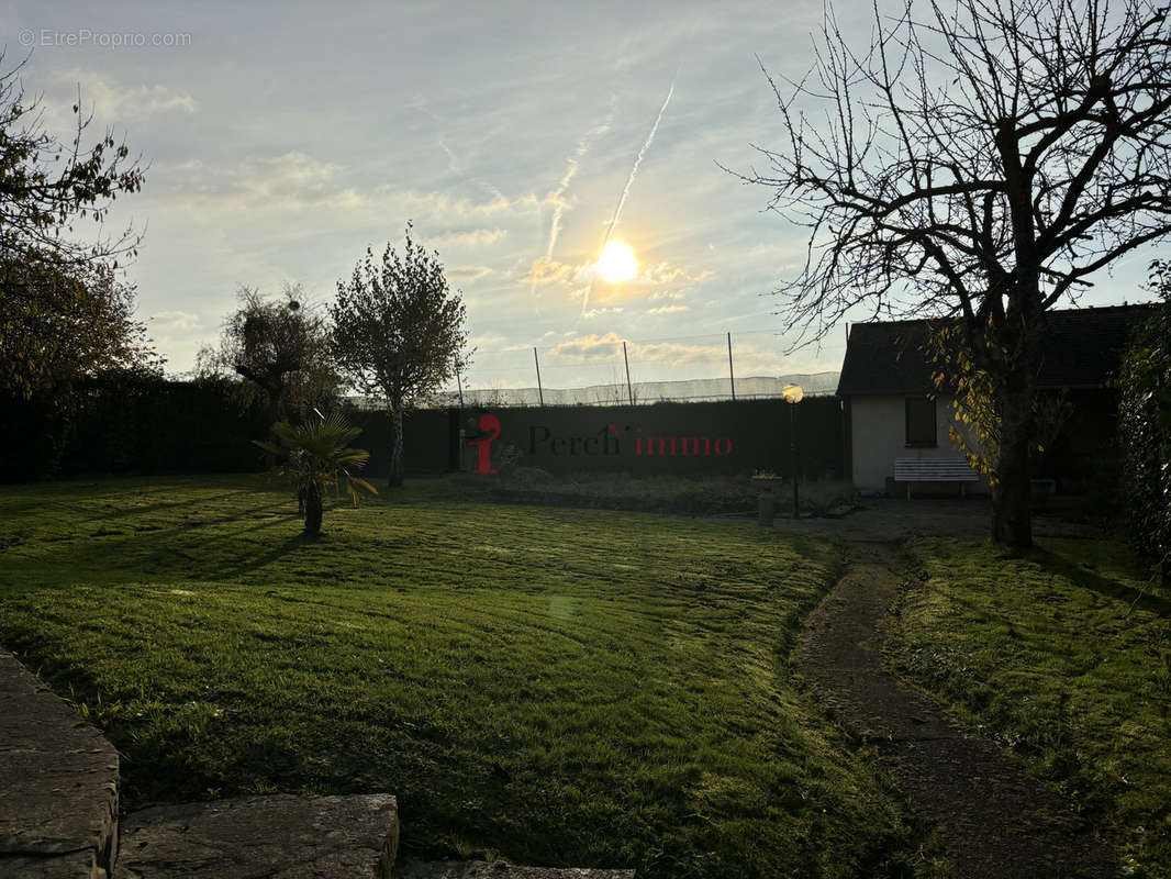 Maison à MAUVES-SUR-HUISNE