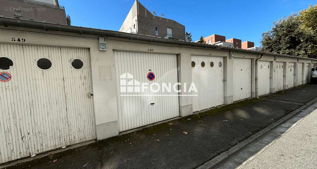 Parking à TOULOUSE