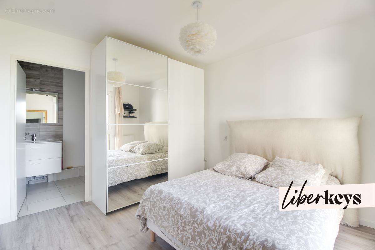 Appartement à ASNIERES-SUR-SEINE