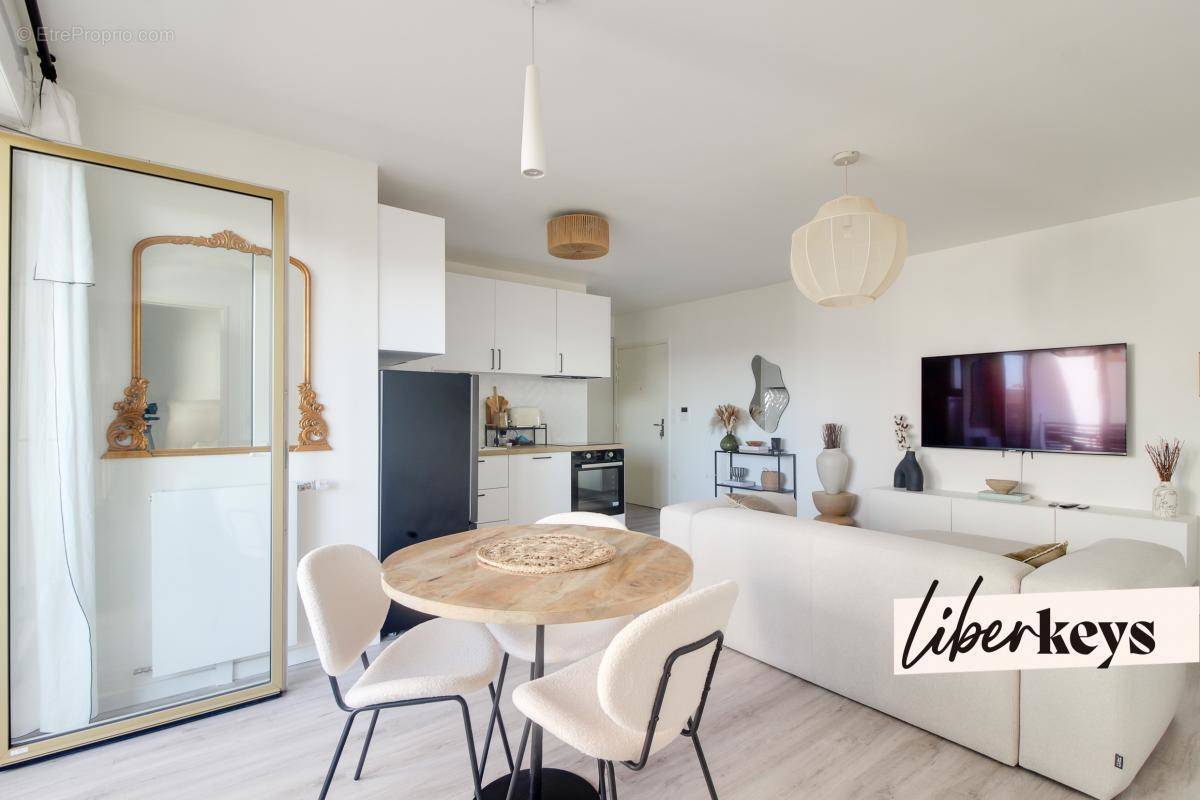 Appartement à ASNIERES-SUR-SEINE