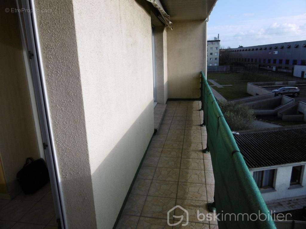 Appartement à HELLEMMES-LILLE