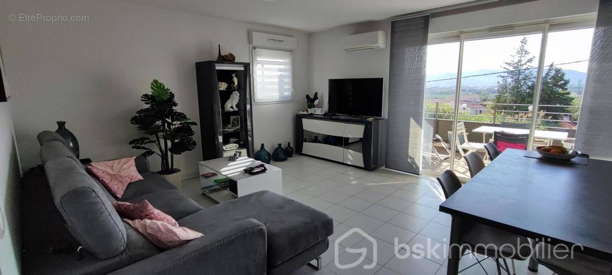 Appartement à FREJUS