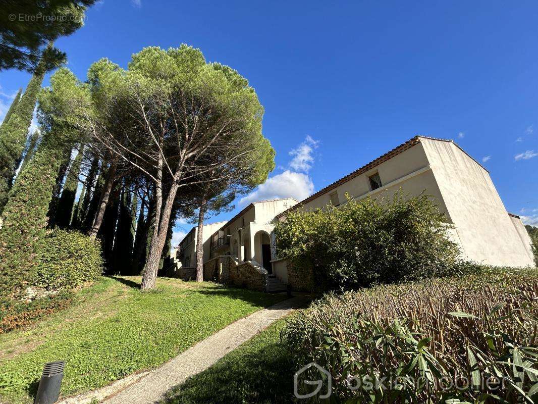 Appartement à BEAUMETTES