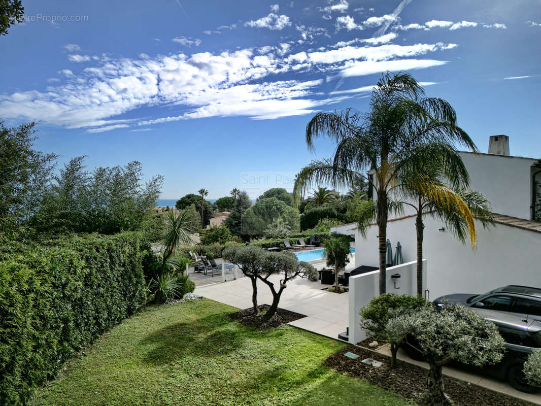 Maison à VILLENEUVE-LOUBET