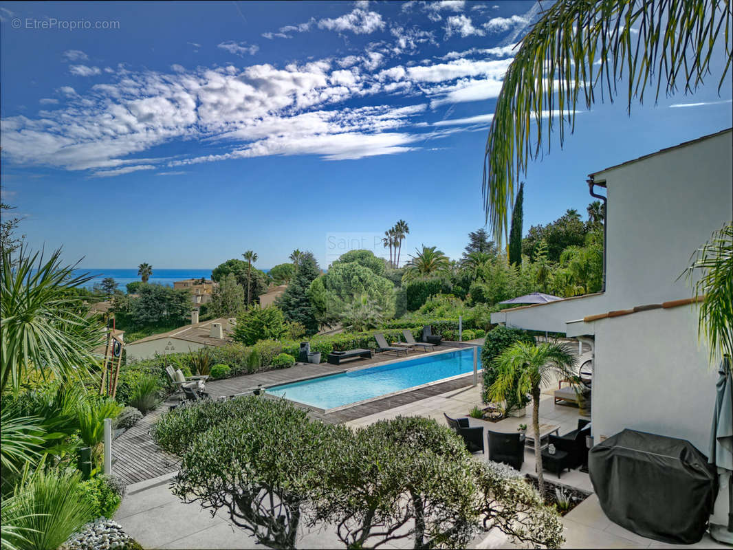 Maison à VILLENEUVE-LOUBET