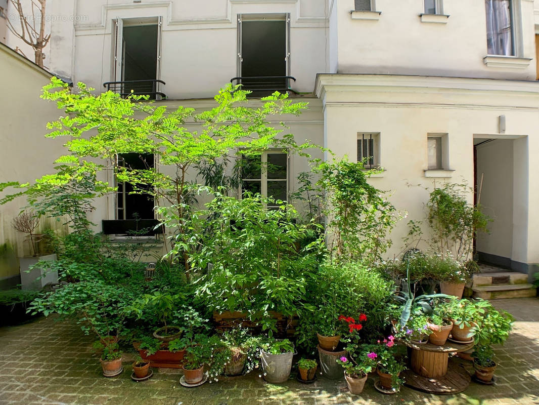 Appartement à PARIS-18E