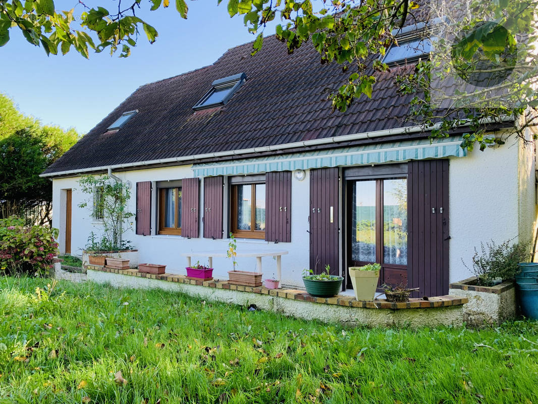 Maison à CHEROY