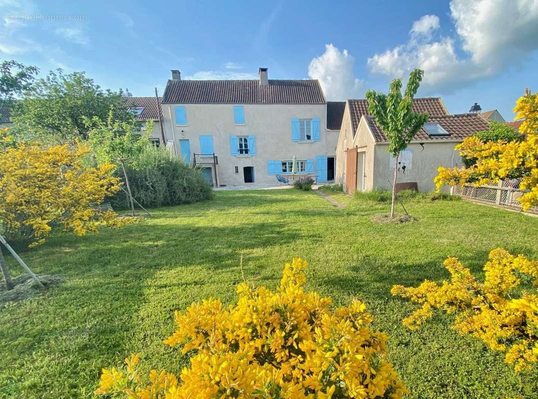 Maison à VILLERS-EN-ARTHIES