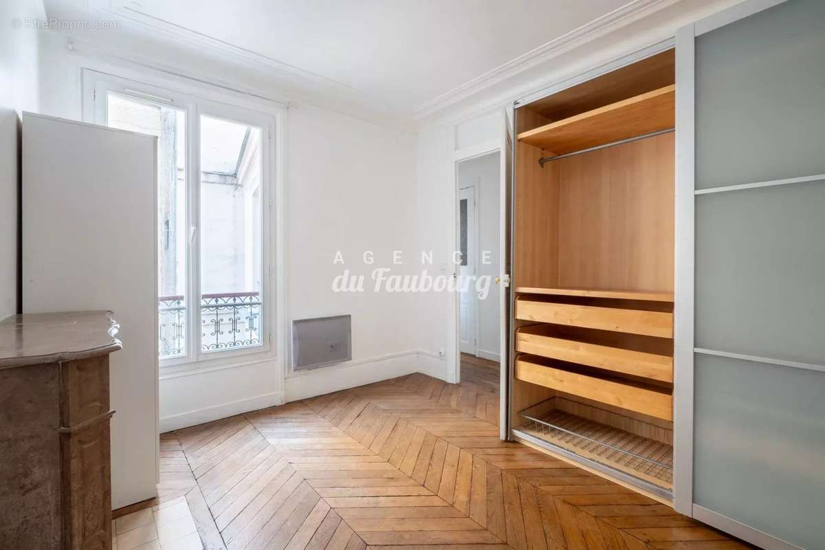 Appartement à PARIS-9E