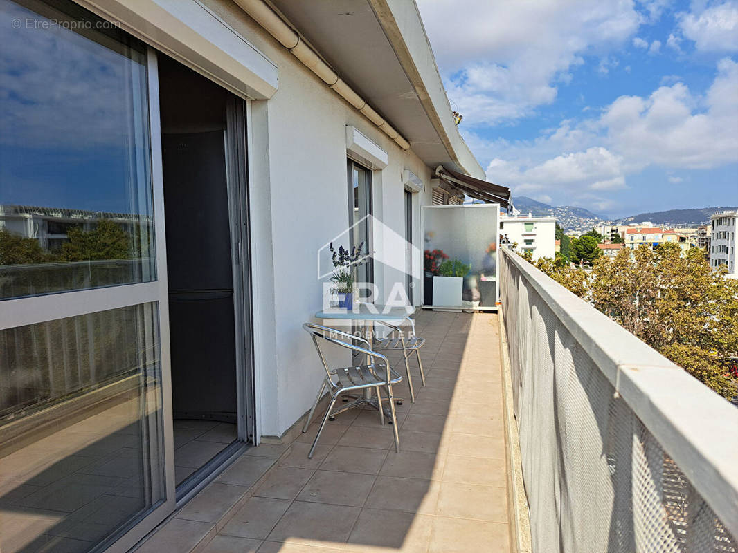 Appartement à NICE