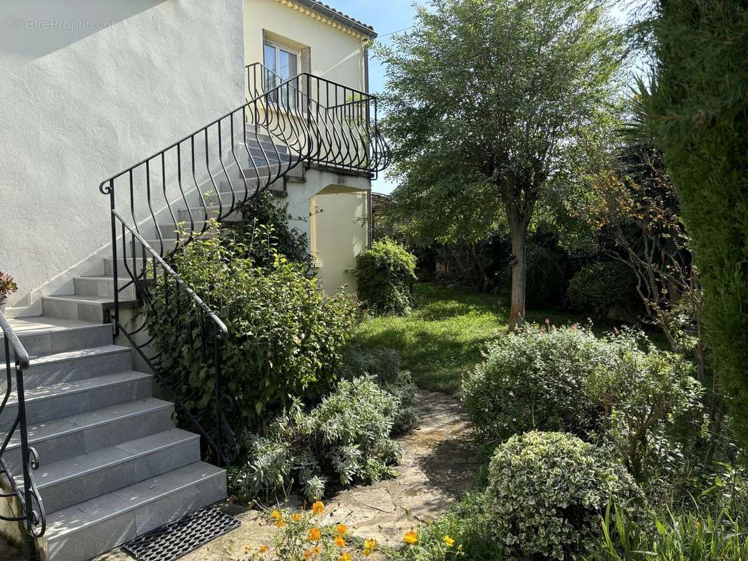 Appartement à ARLES