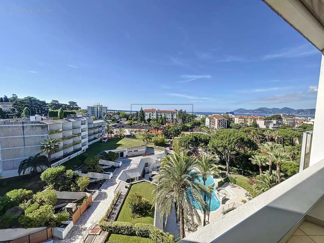 Appartement à CANNES