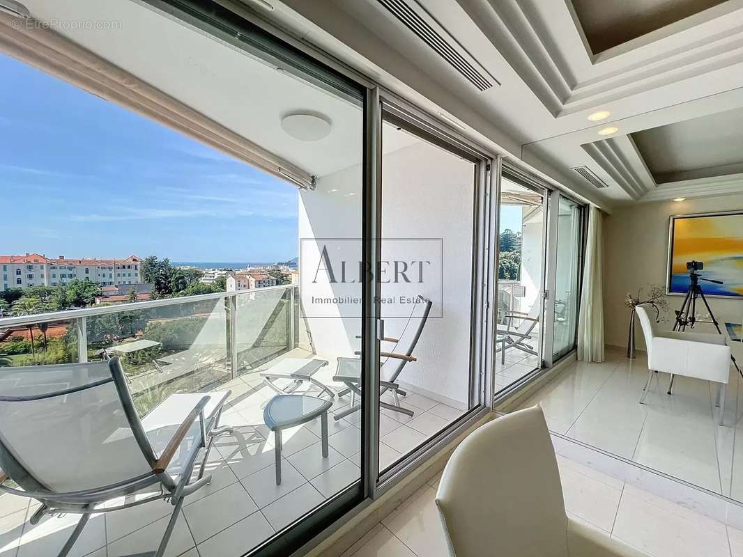 Appartement à CANNES