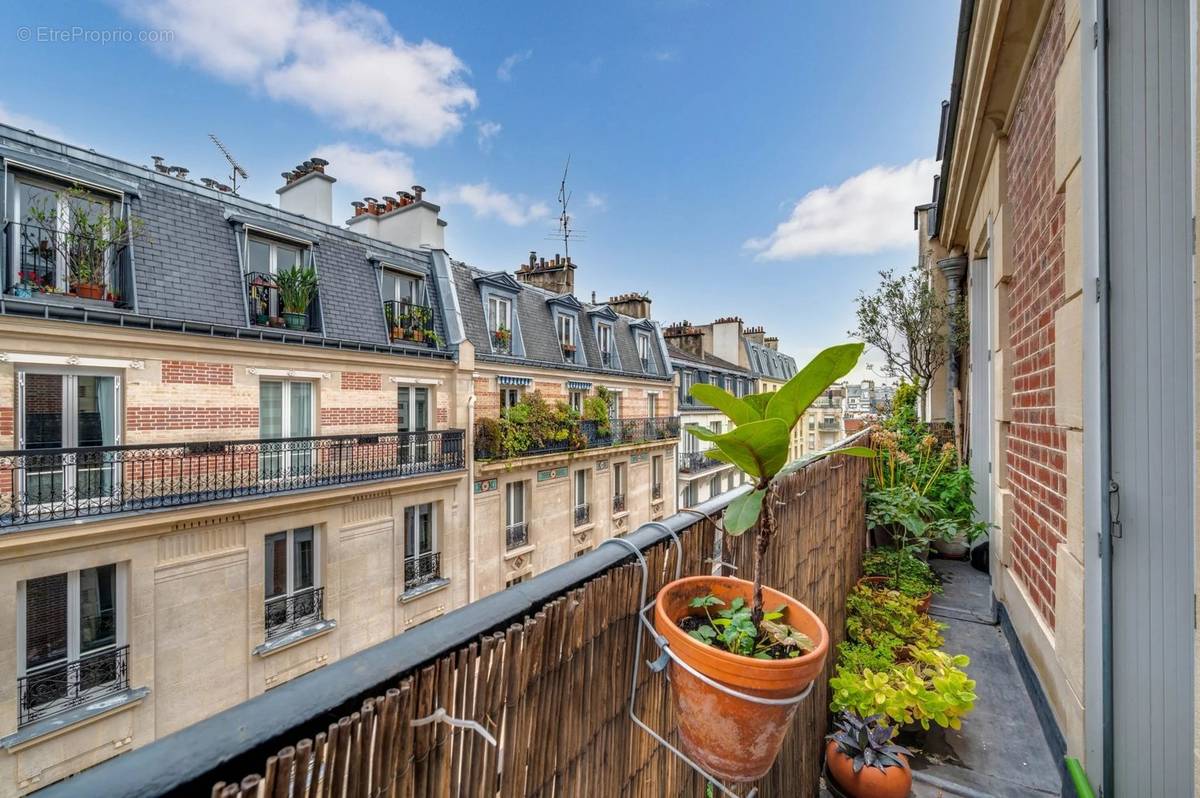 Appartement à PARIS-12E