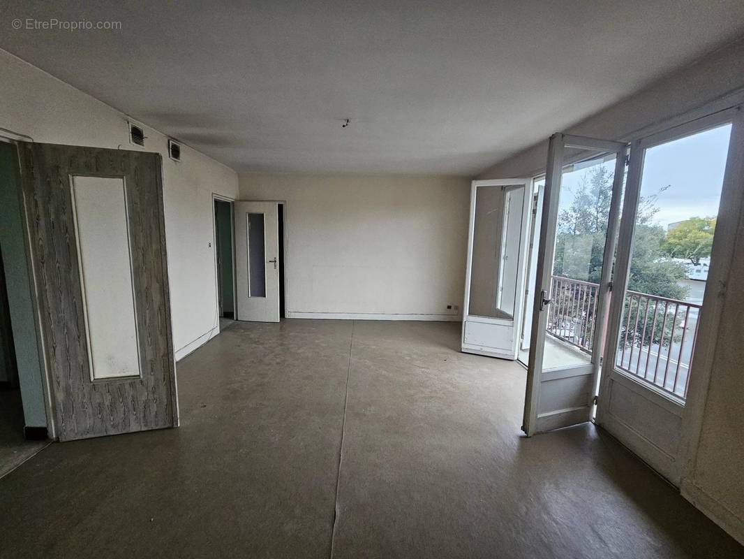 Appartement à TARBES