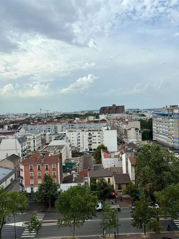 Commerce à CLICHY