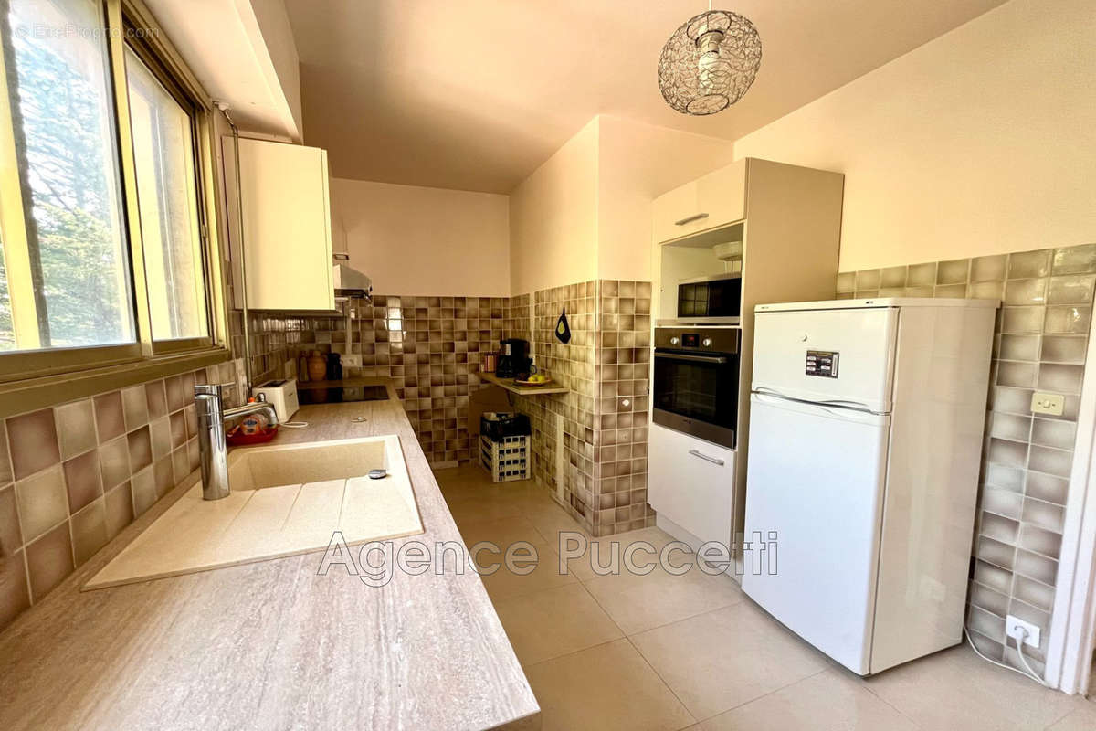 Appartement à VENCE