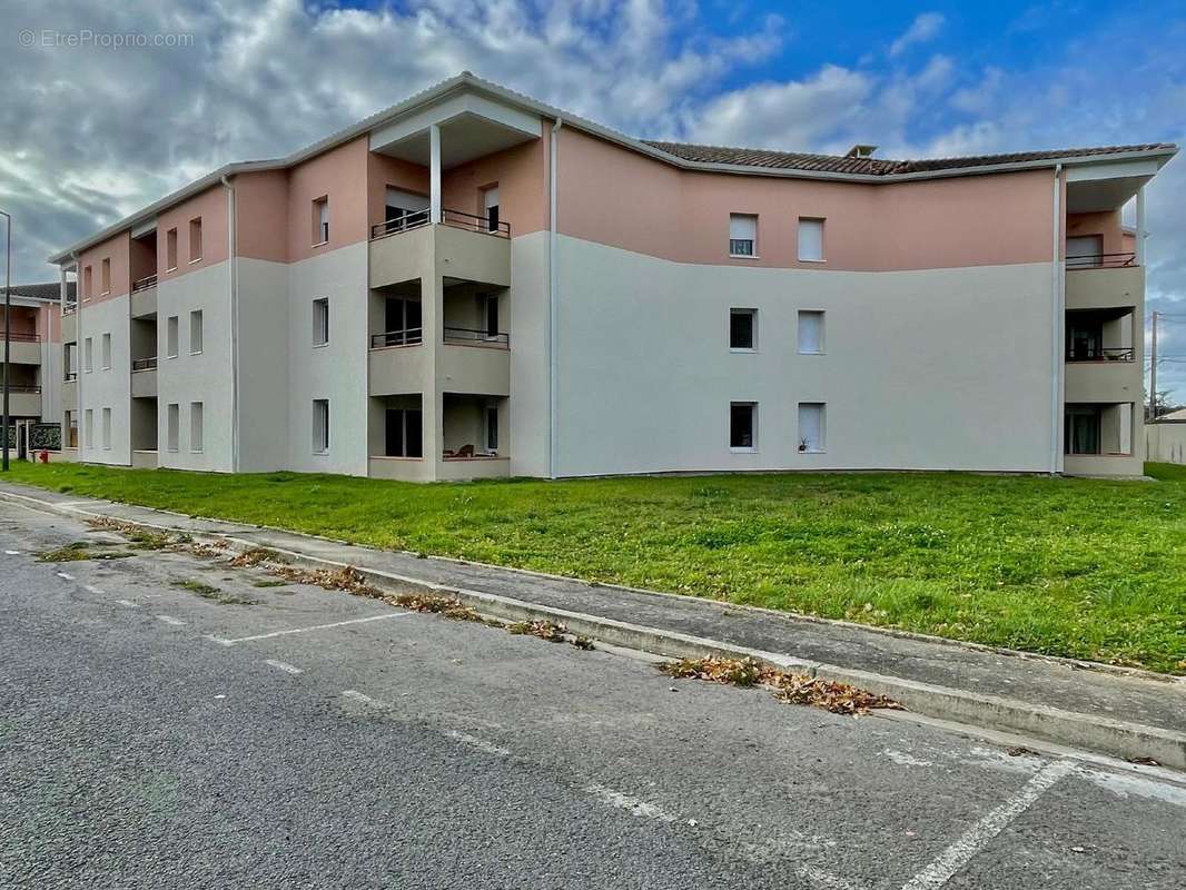   - Appartement à GAILLAC