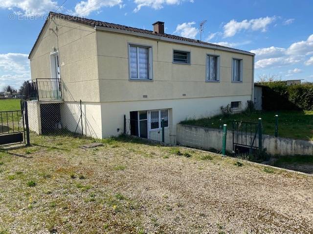 Maison à SAINT-FLORENTIN