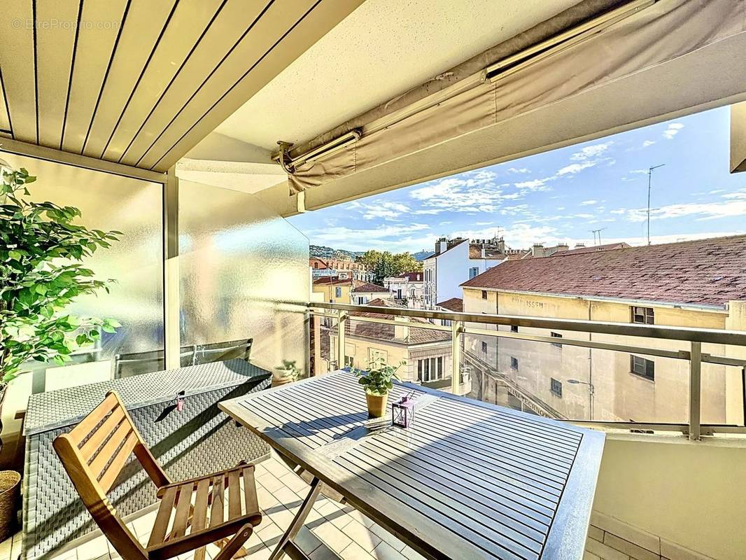 Appartement à CANNES