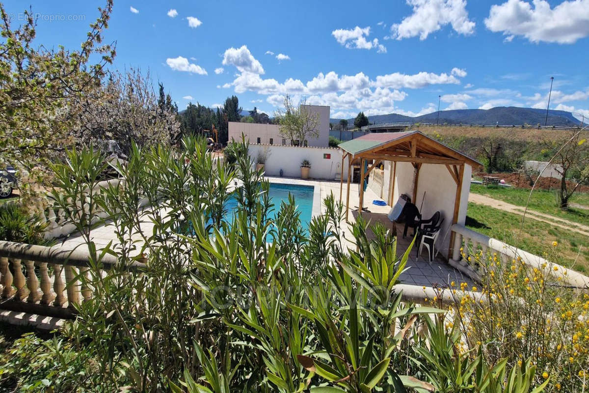 Maison à SAINT-MAXIMIN-LA-SAINTE-BAUME