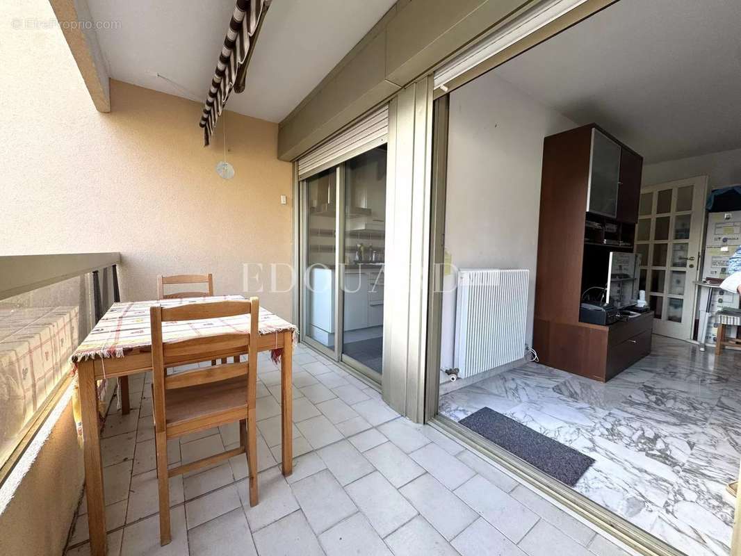 Appartement à MENTON