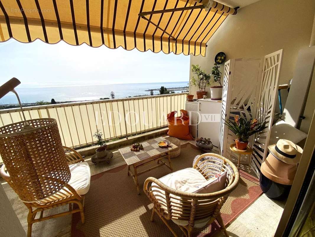 Appartement à MENTON